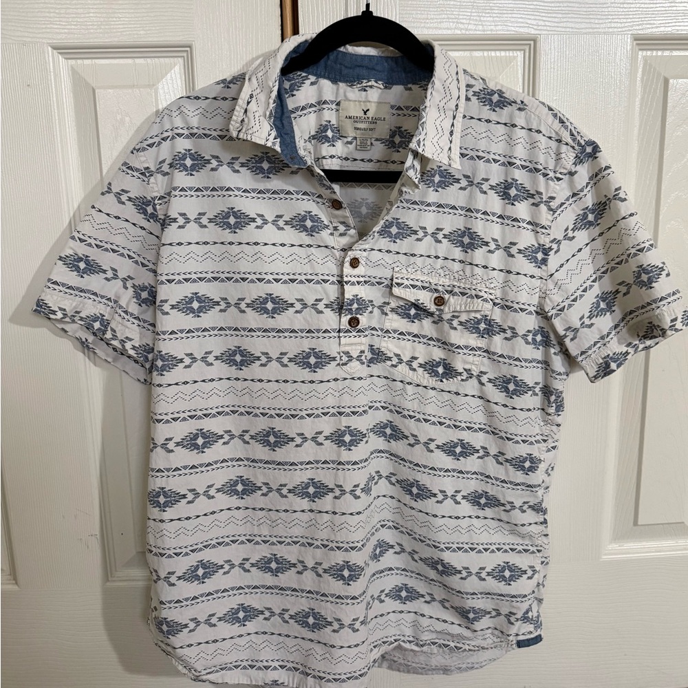 American Eagle Seriously Soft Men’s Aztec Print Shirt Large